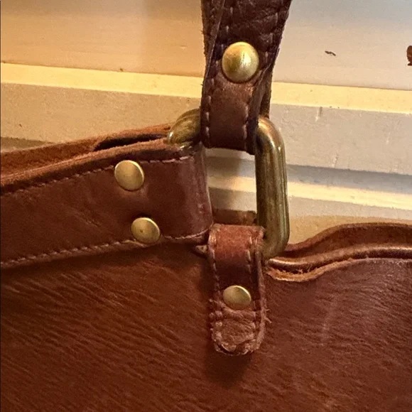 IL Bisonte Italian Leather Tote Bag